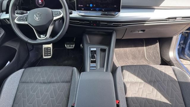 Volkswagen Golf image 7