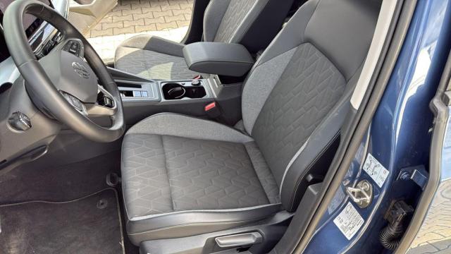 Volkswagen Golf image 8