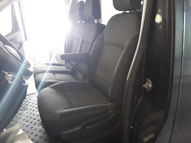 Renault Trafic image 8