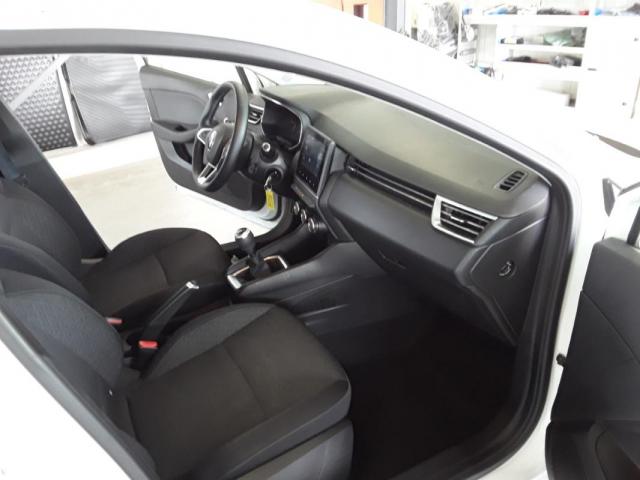 Renault Clio image 1