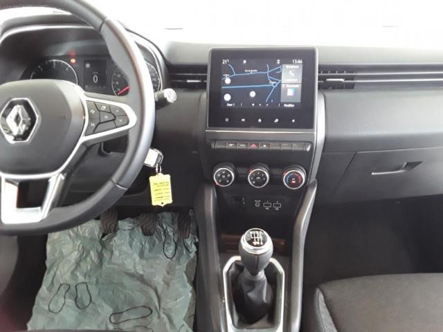 Renault Clio image 9