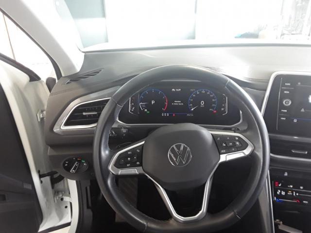 Volkswagen T-Roc image 2