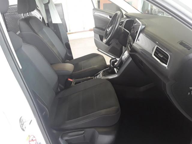 Volkswagen T-Roc image 1