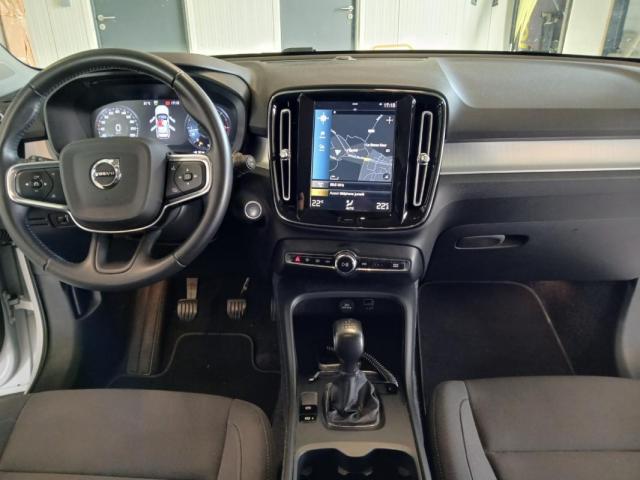 Volvo Xc40 image 8
