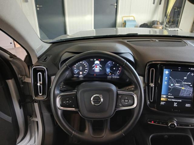 Volvo Xc40 image 4