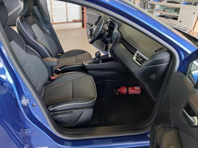Renault Clio image 9