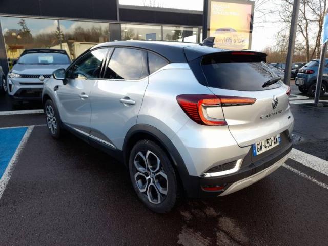 Renault Captur image 8