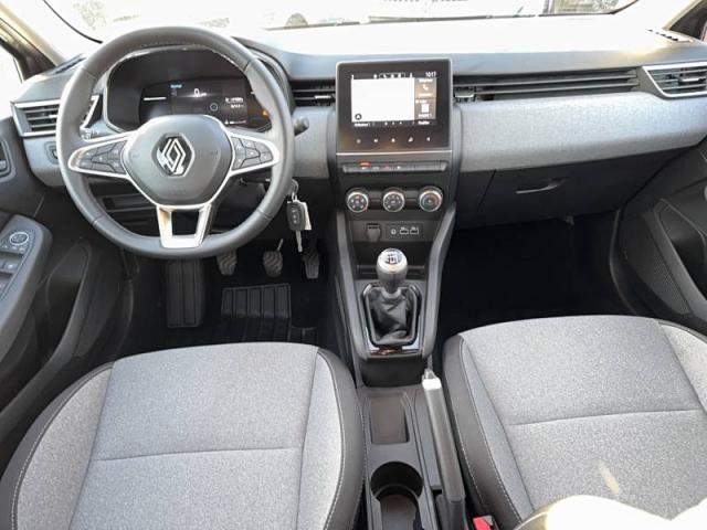 Renault Clio image 6