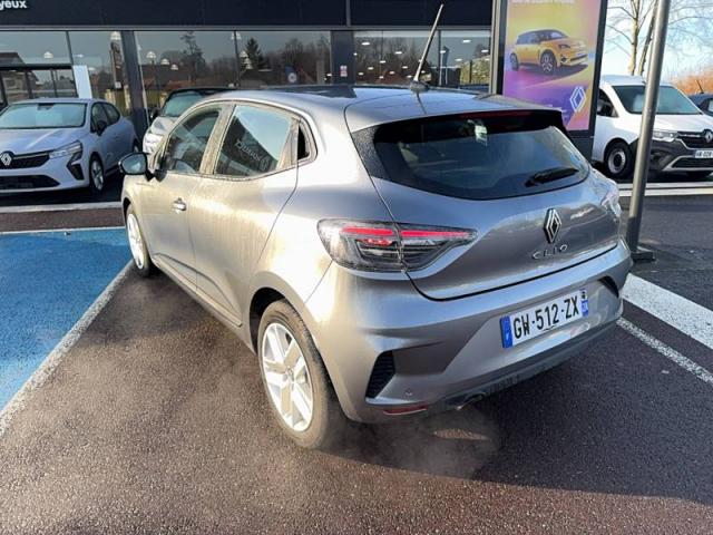 Renault Clio image 9
