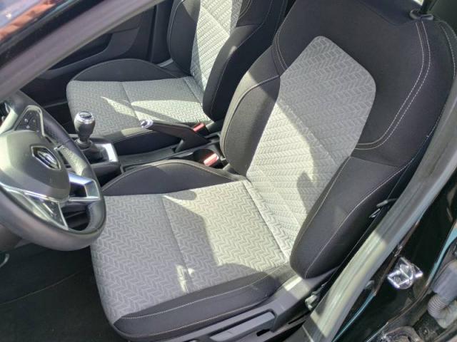 Renault Clio image 9