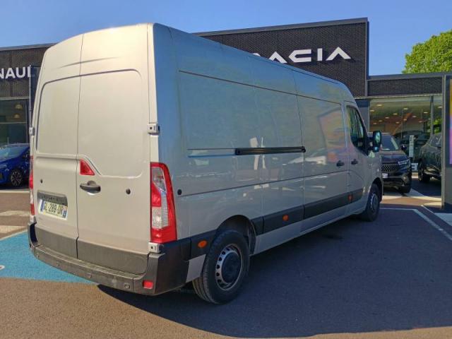 Renault Master image 8