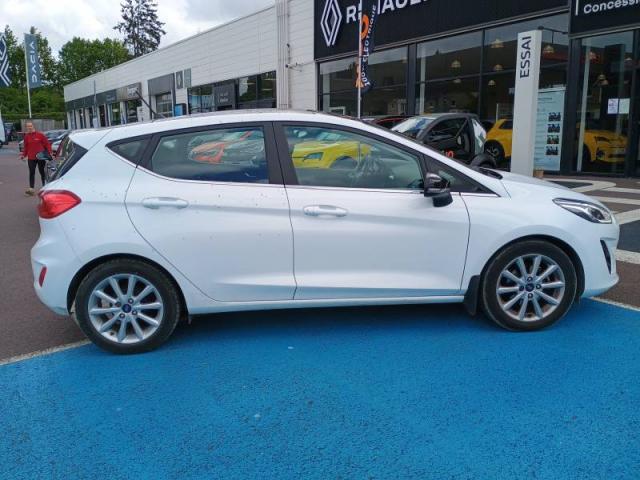 Ford Fiesta image 6