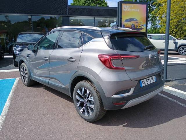Renault Captur image 1