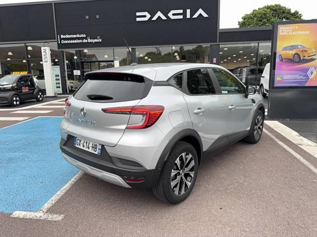 Renault Captur image 1