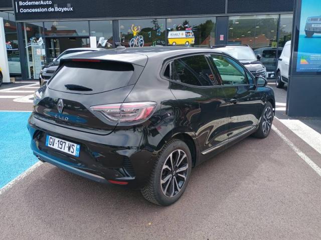 Renault Clio image 2