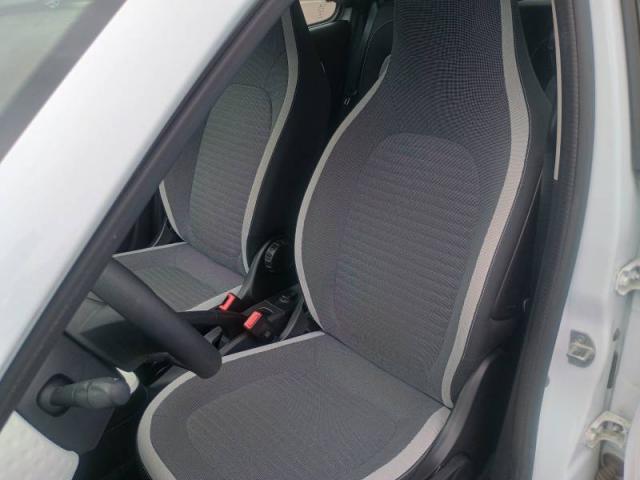 Renault Twingo image 6