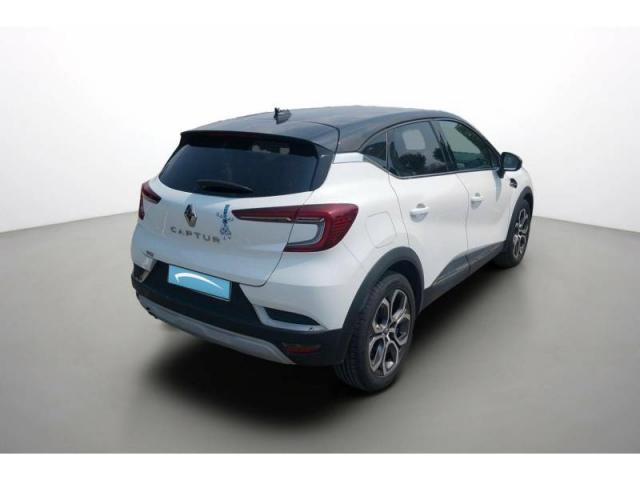 Renault Captur image 8