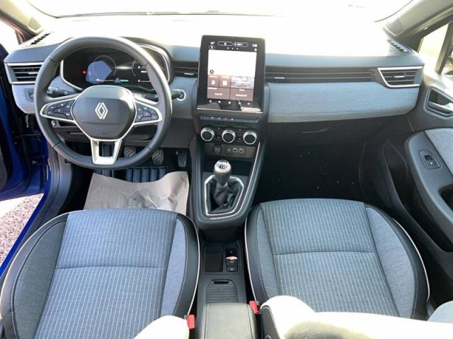 Renault Clio image 1