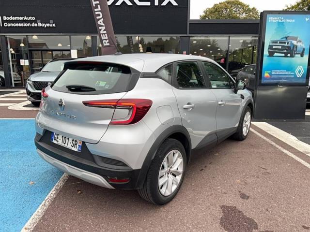 Renault Captur image 2