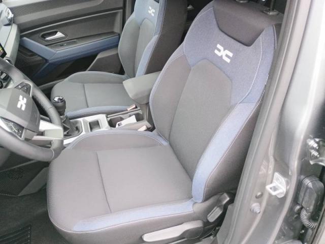 Dacia Duster image 1