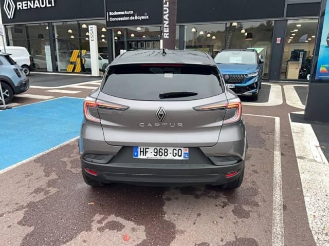 Renault Captur image 1
