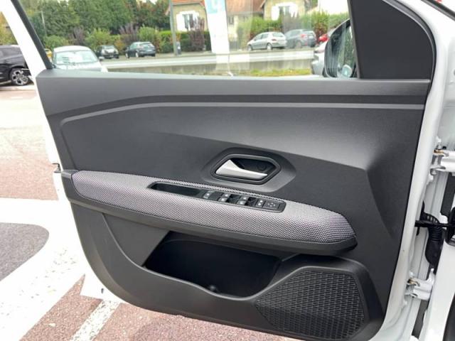 Dacia Sandero image 3