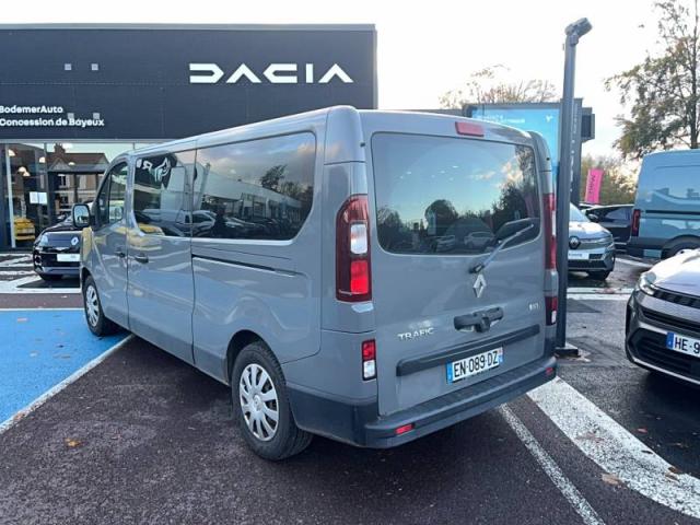 Renault Trafic image 2