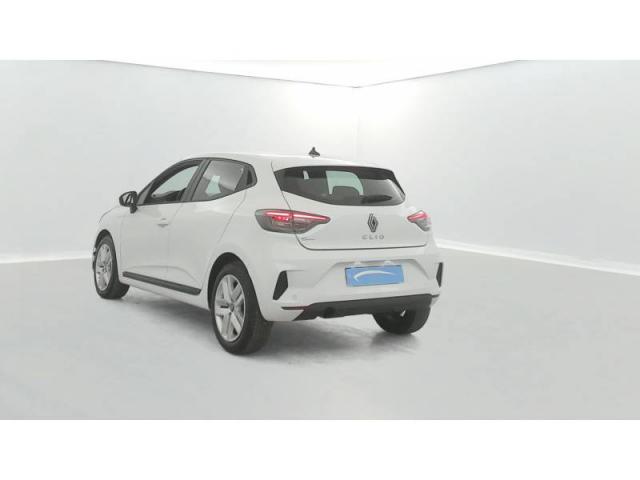Renault Clio image 9