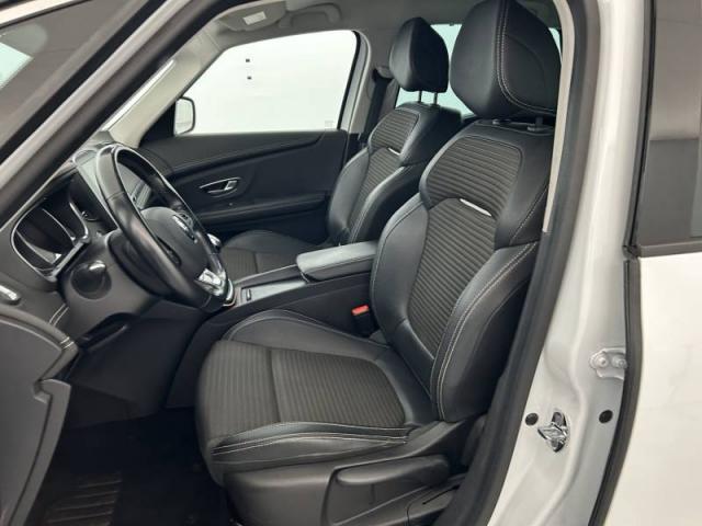 Renault Scénic image 1