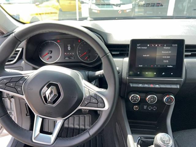 Renault Clio image 1