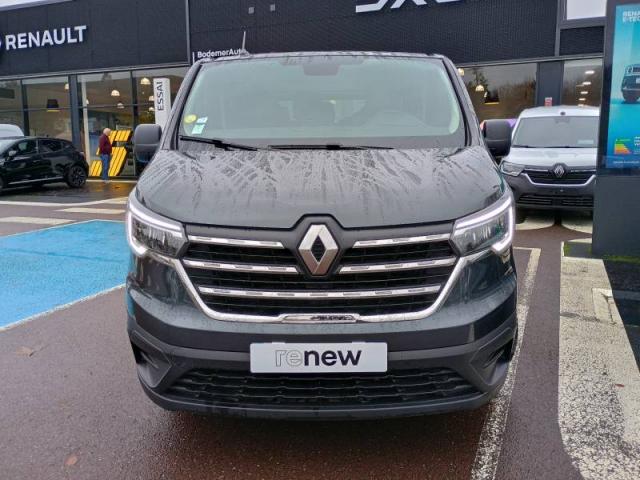 Renault Trafic image 2