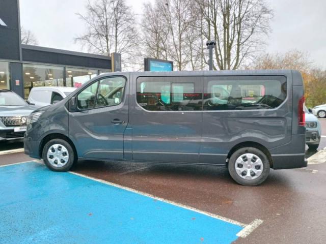 Renault Trafic image 3