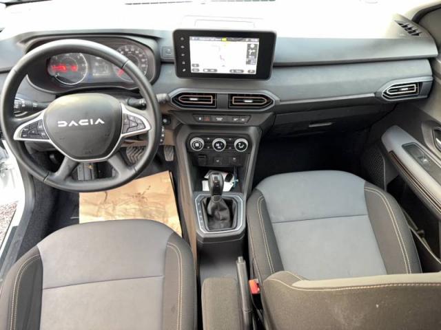 Dacia Sandero image 6