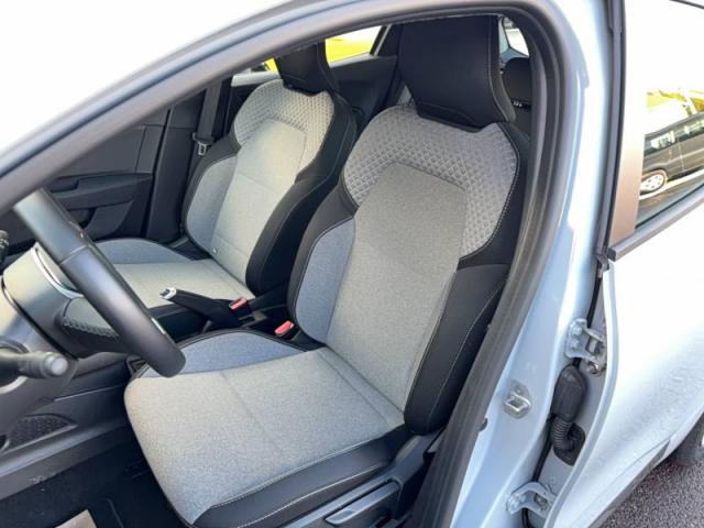 Renault Clio image 1