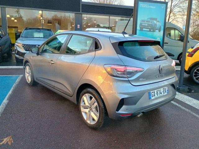 Renault Clio image 8