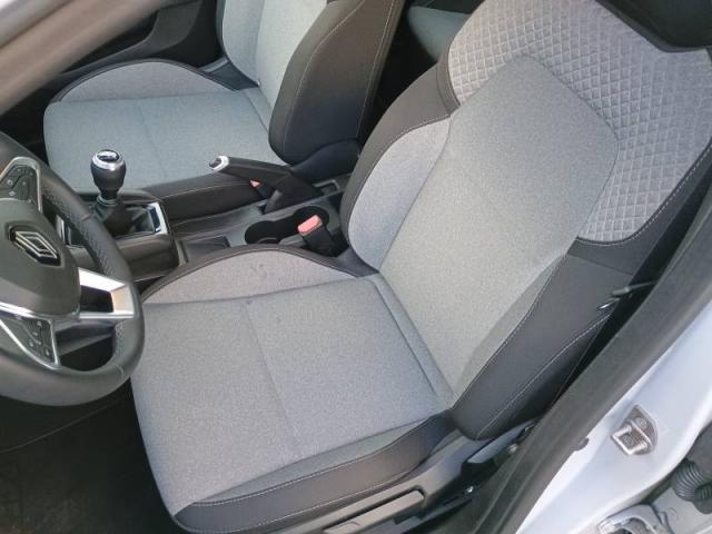 Renault Clio image 7