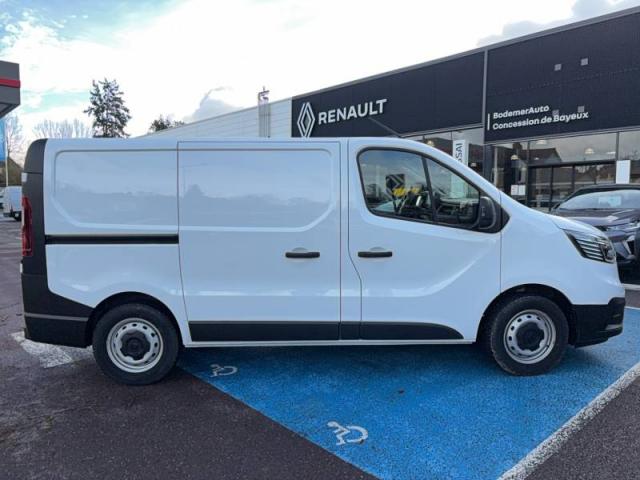 Renault Trafic image 6