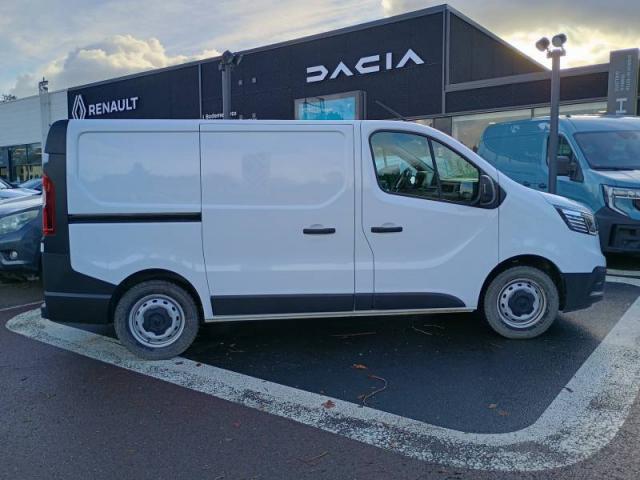 Renault Trafic image 8
