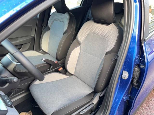 Renault Clio image 8