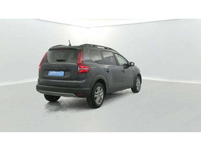 Dacia Jogger image 1
