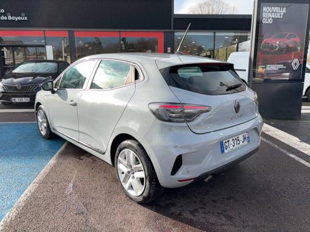 Renault Clio image 6