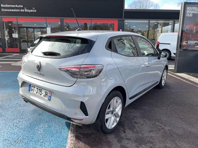 Renault Clio image 9