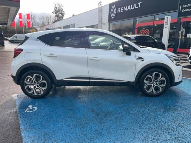 Renault Captur image 6