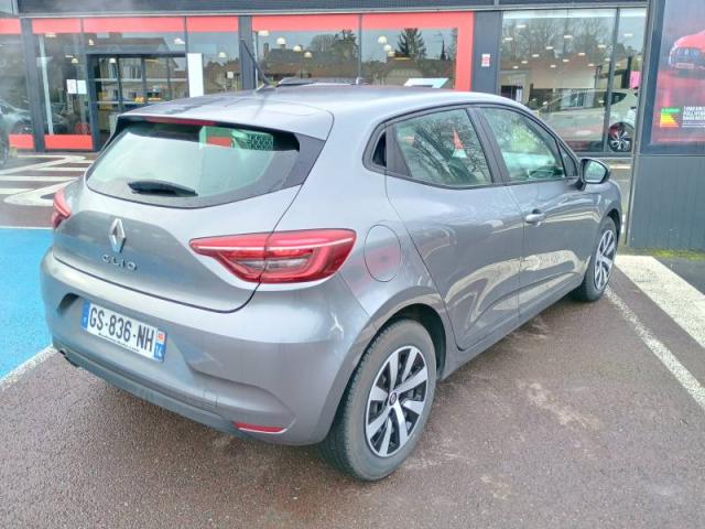 Renault Clio image 6