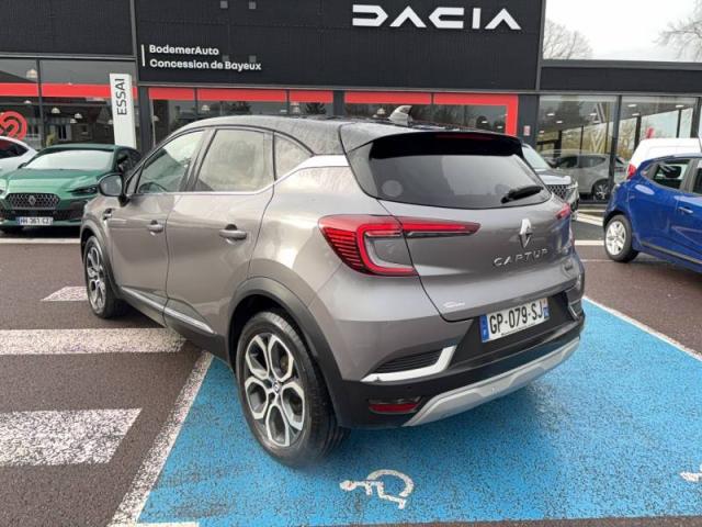 Renault Captur image 1