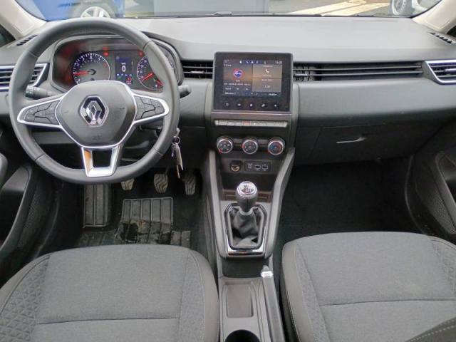 Renault Clio image 9