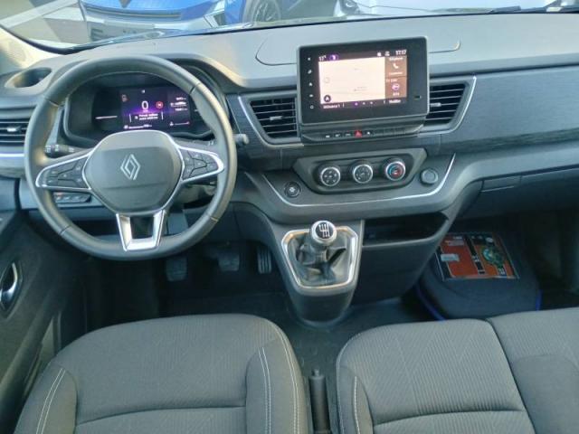 Renault Trafic image 8