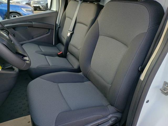 Renault Trafic image 3