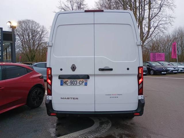 Renault Master image 3