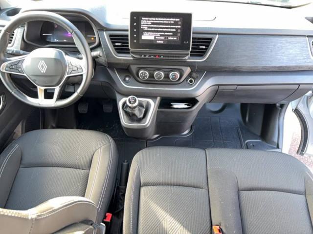 Renault Trafic image 8